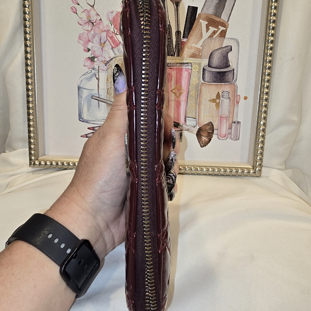 Dior Women's Burgundy Patent Leather Wallet Clutch - Picture 7 of 12